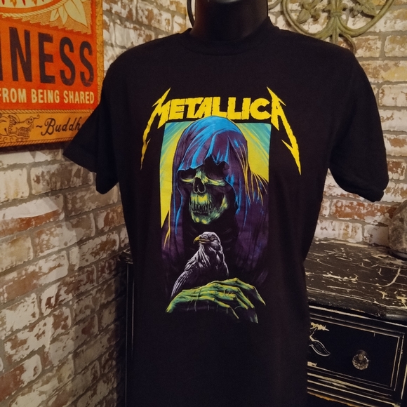 Metallica Tops - Metallica t-shirt